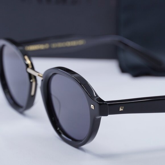 Valentino ESSENTIAL-IV VLS-132A Round Sunglasses - Black\Grey - Picture 2 of 11